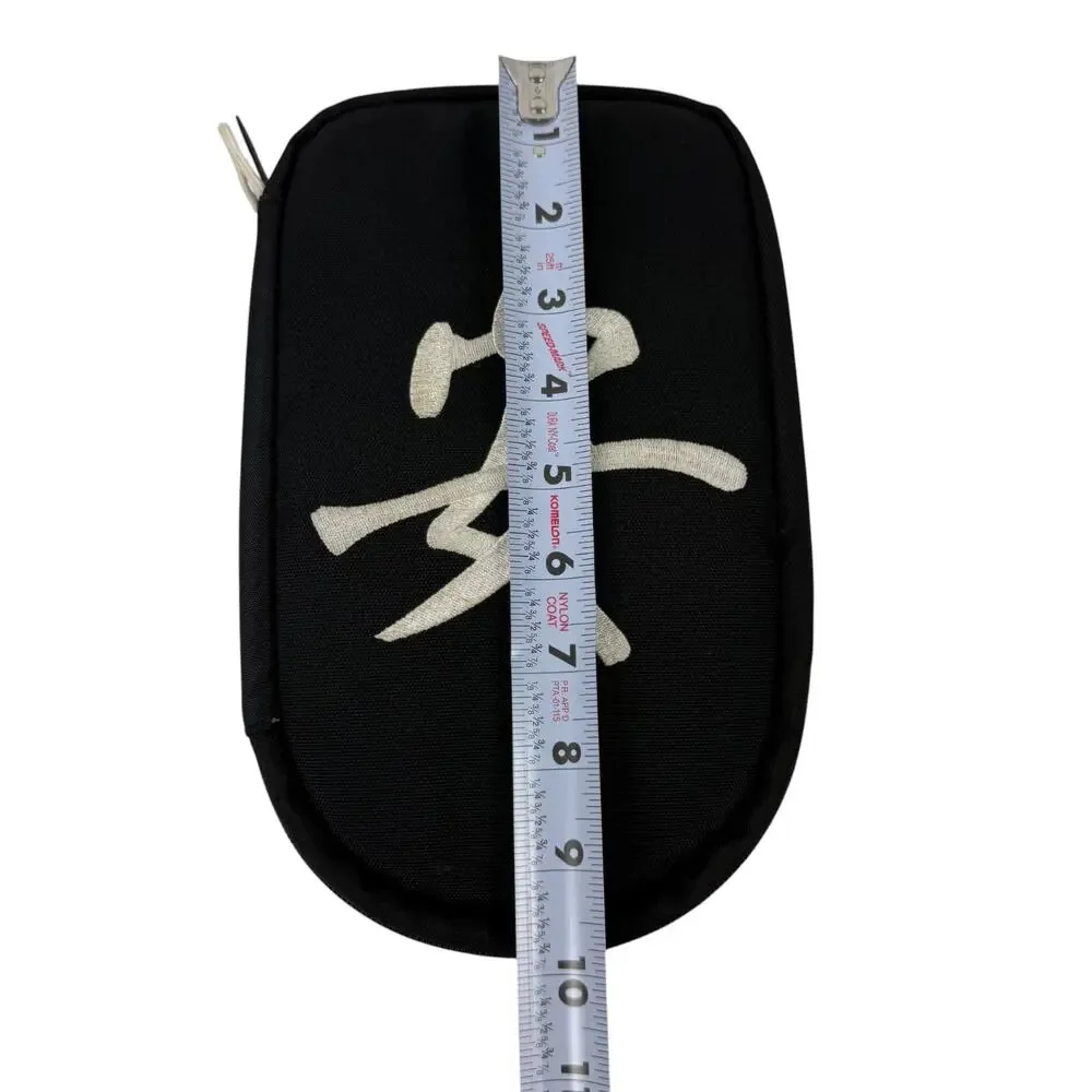 Case Logic CD Zip Case Holder 20 CD Store Chinese Character Peace 2002 Vintage